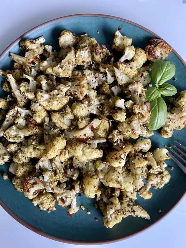 roasted pesto cauliflower plated