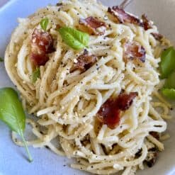 spaghetti carbonara ready