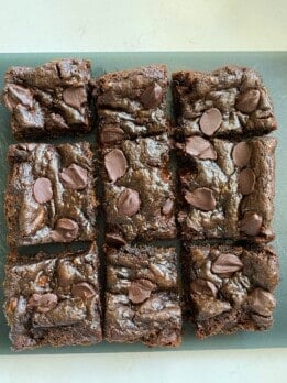flourless peanut butter banana brownies sliced up