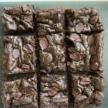 Flourless Peanut Butter Banana Brownies (One Bowl) - Hungry Happens