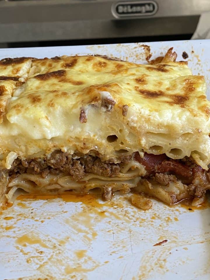 pastitsio sliced