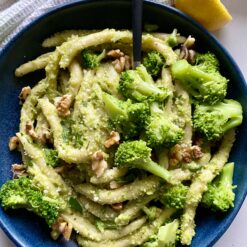 broccoli pesto pasta plated