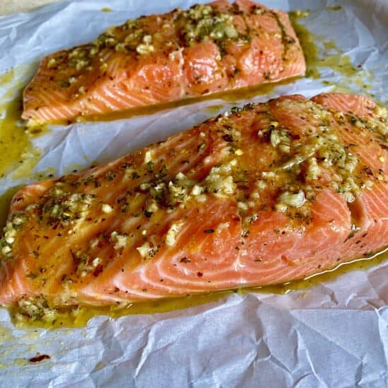 Lemon Garlic Greek Style Salmon - Hungry Happens