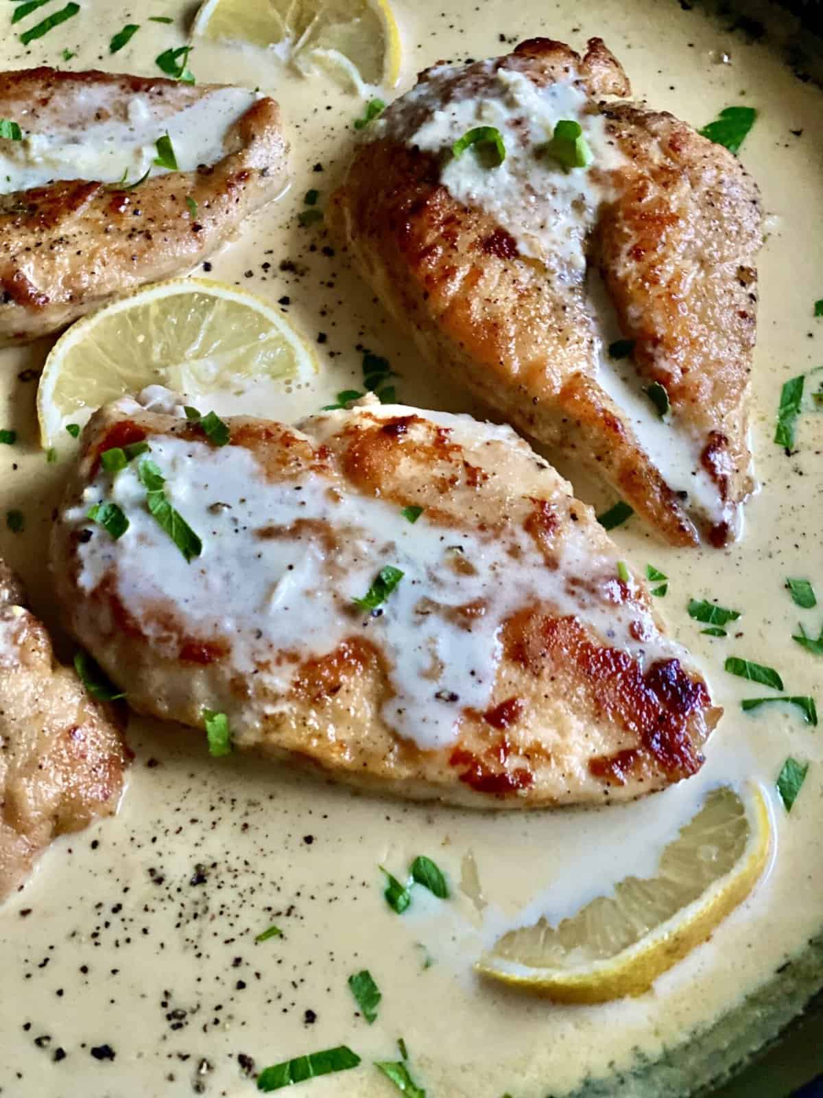 Creamy Lemon Chicken Breasts - Hungry Happens