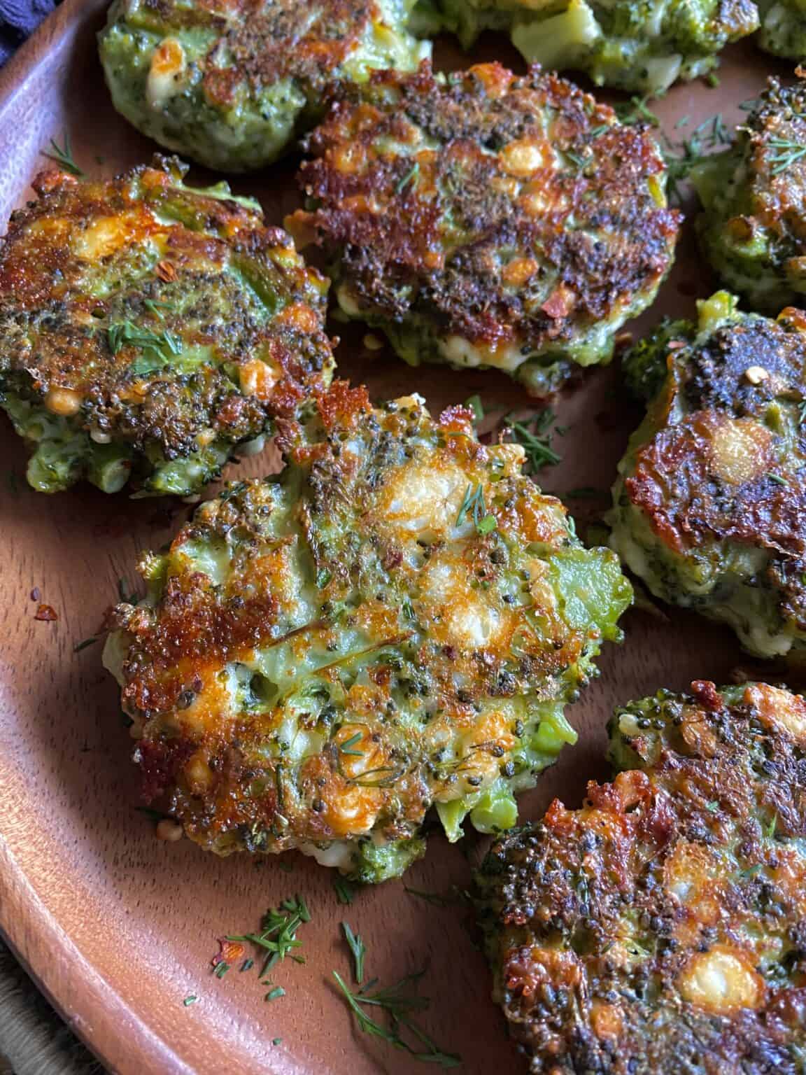 Broccoli Feta Fritters - Hungry Happens
