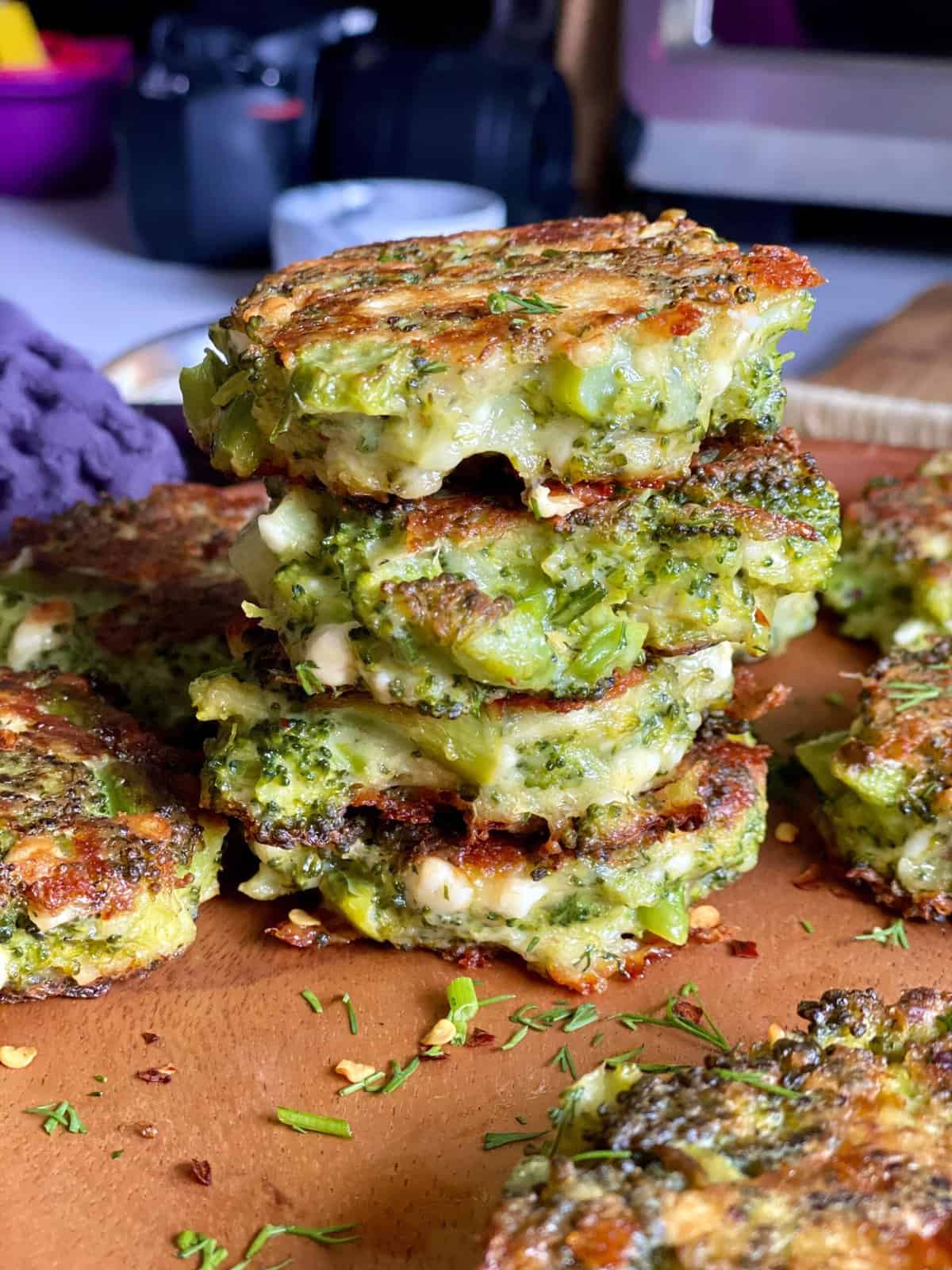 Broccoli Feta Fritters - Hungry Happens