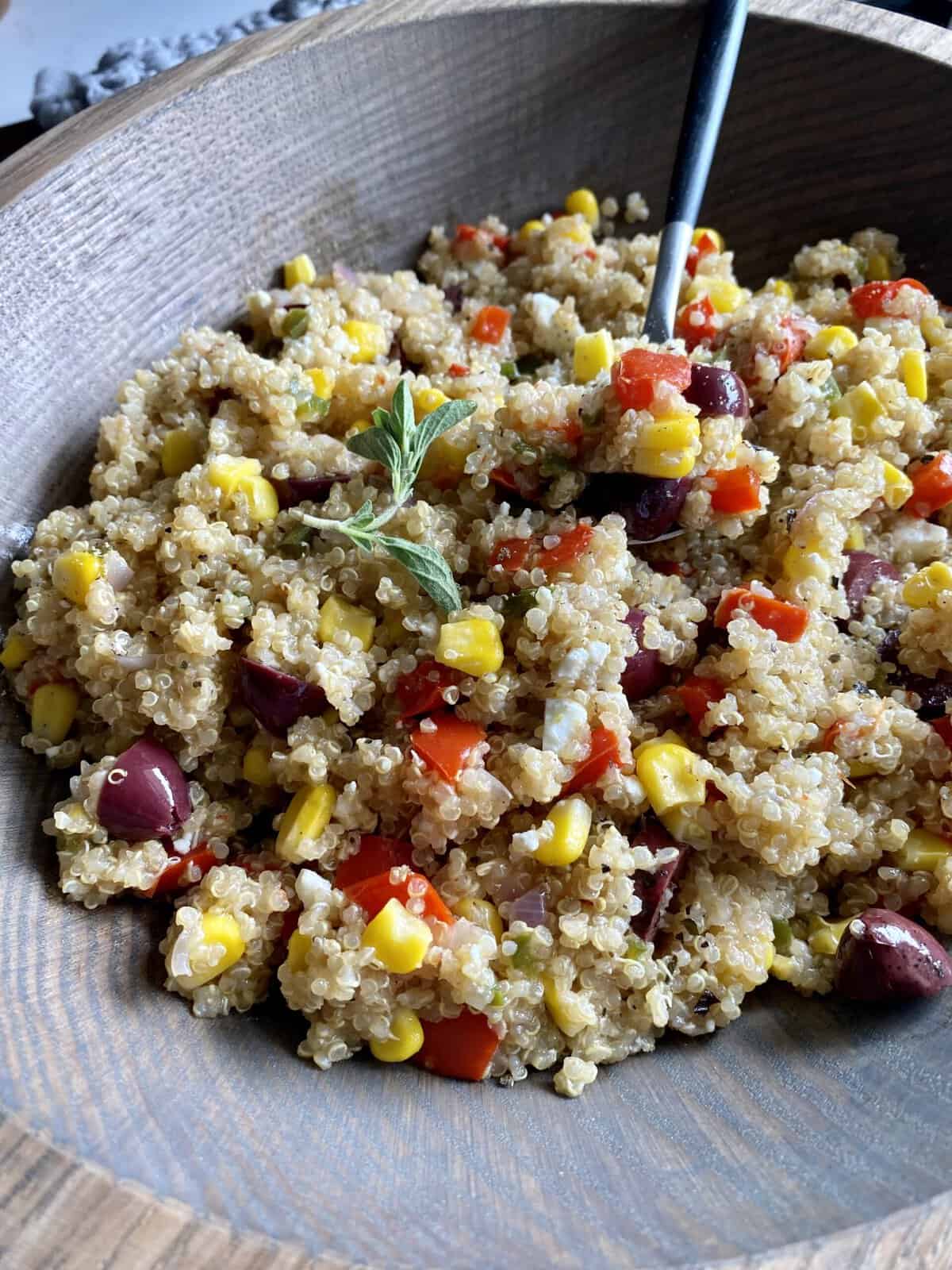 Mediterranean Quinoa Salad in a Jar - Food Dolls