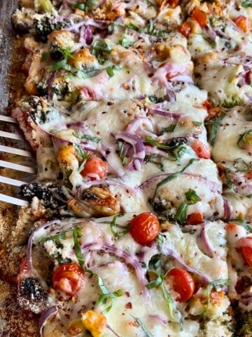 low carb roasted veggie pizza