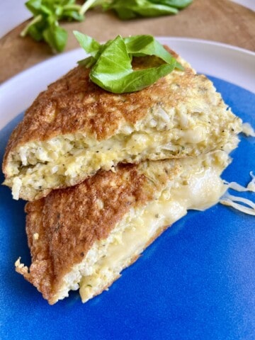 gluten free cauliflower grilled cheese