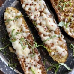 cheesy garlic zucchini boats