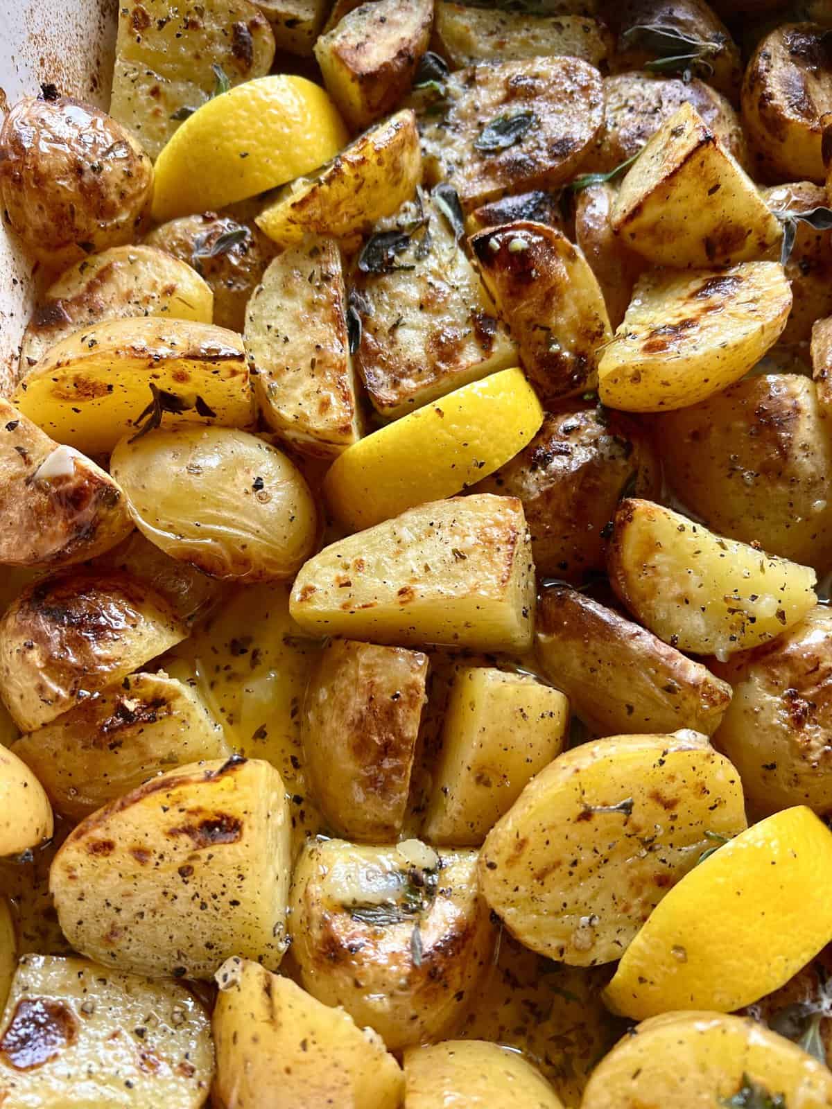 Greek Lemon Potatoes Patates Lemonates