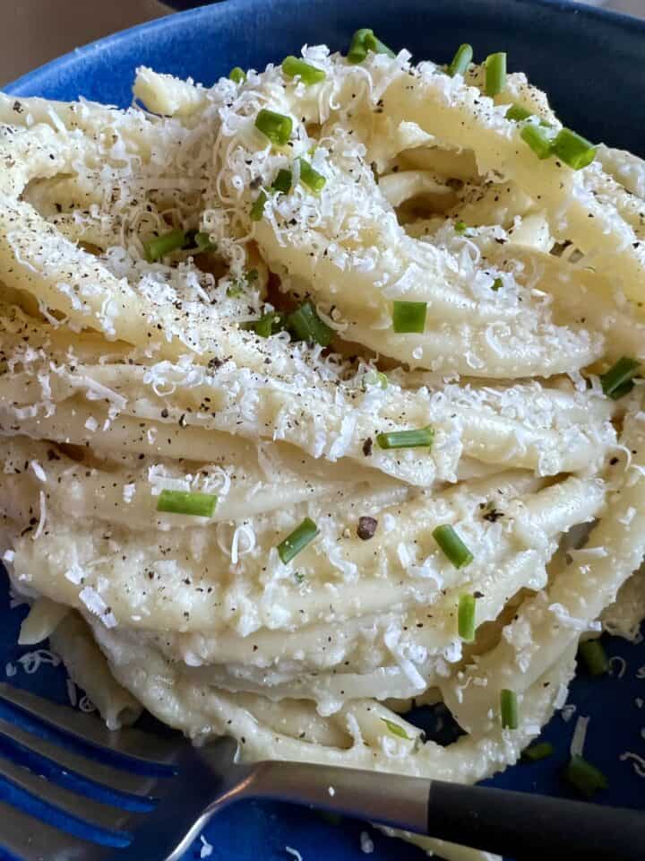 cauliflower alfredo pasta