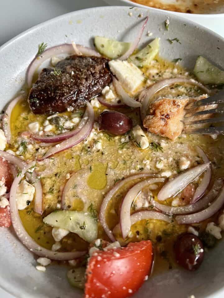 dakos salata salad