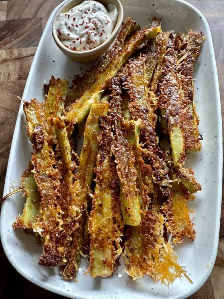 Crispy Parmesan Broccoli Sticks - Hungry Happens