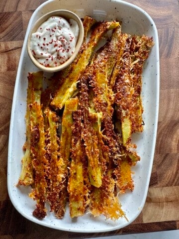 Crispy parm broccoli sticks