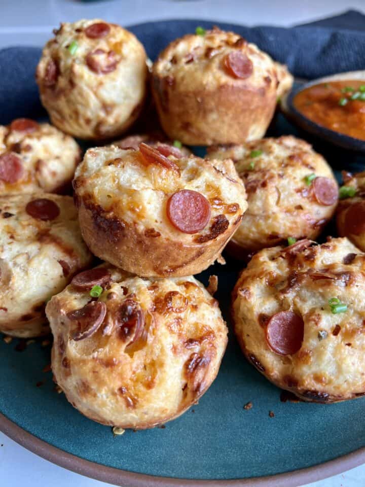 healthier pizza muffins