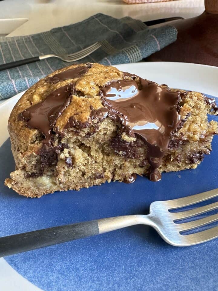 healthier banana chocolate chunk cake