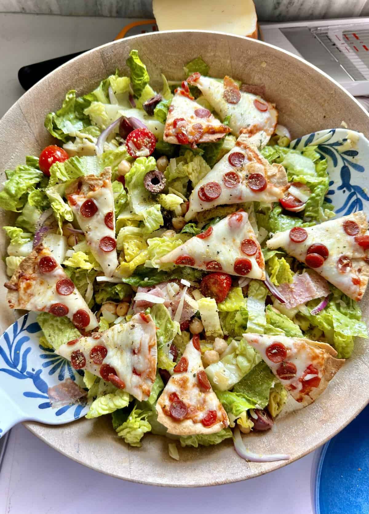 Italian Chopped Salad with Pizza Croutons (Pizza Salad) - Hungry Happens