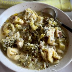 Italian Broccoli Tortellini Soup