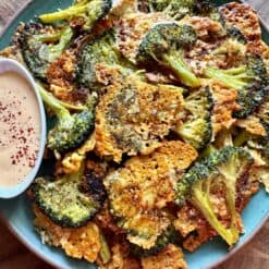 crispy parmesan broccoli chips