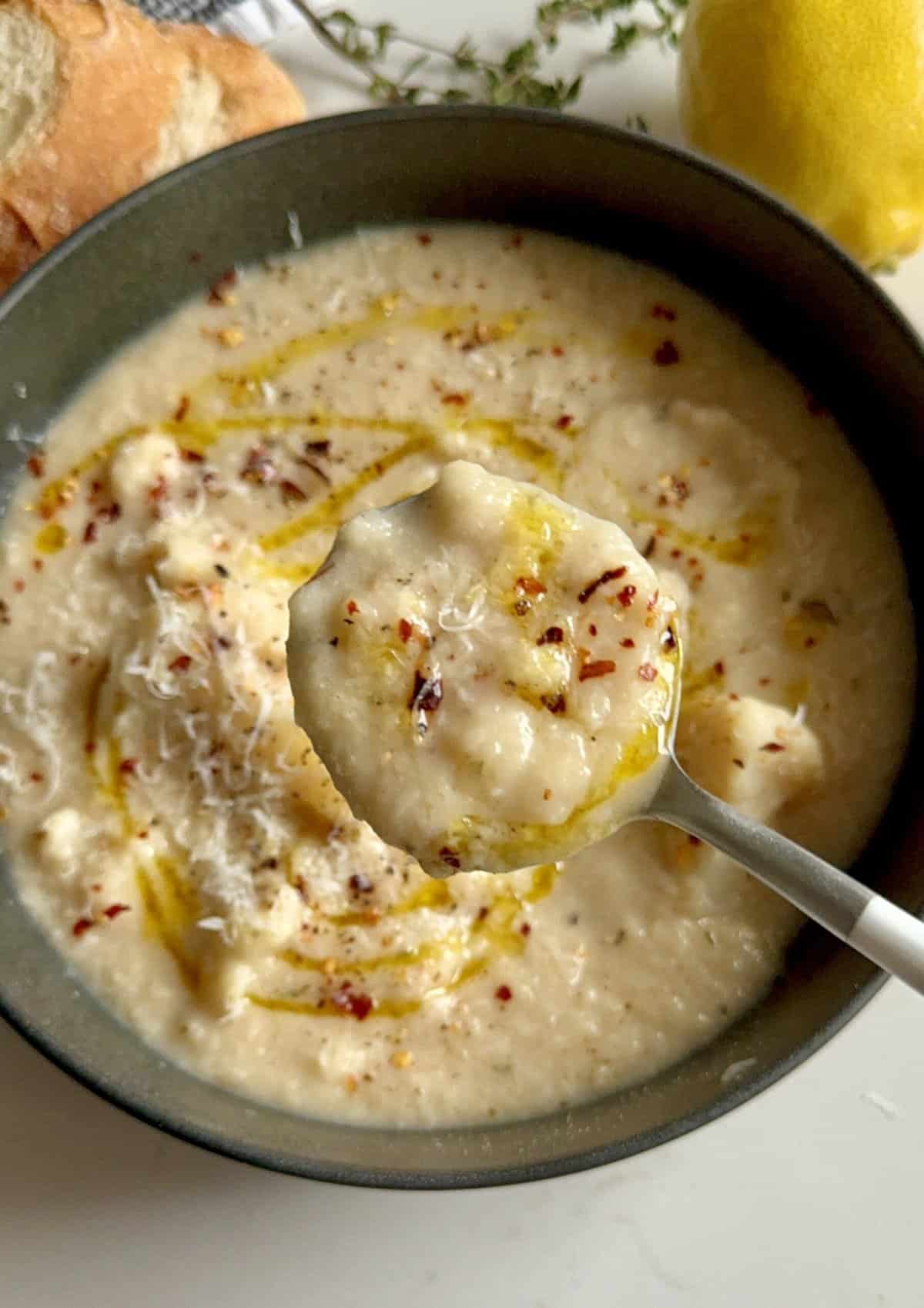Easy Cauliflower White Bean Soup-image