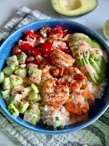 sriracha glazed shrimp bowls