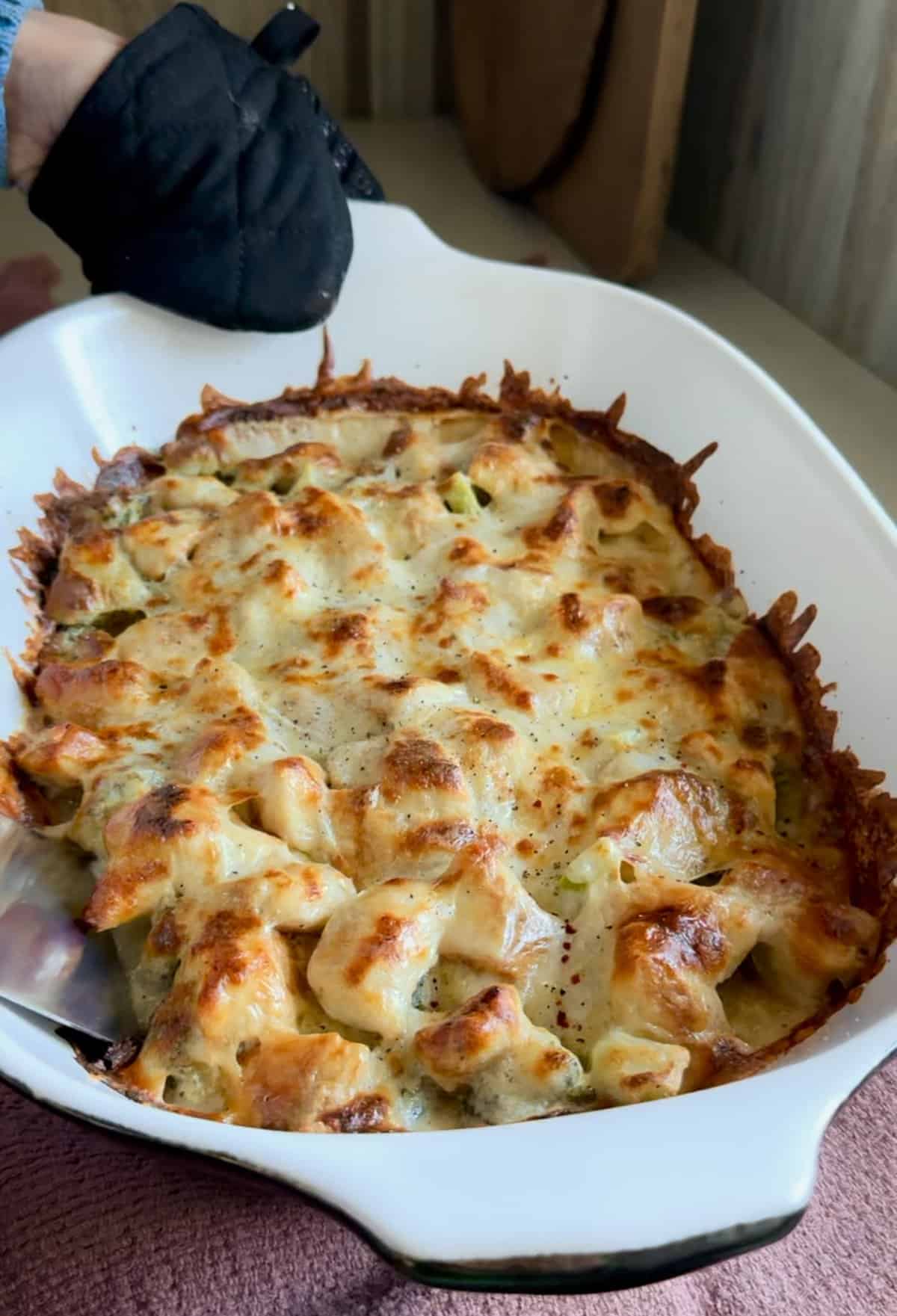 Low Carb Chicken Broccoli Alfredo Bake - Hungry Happens
