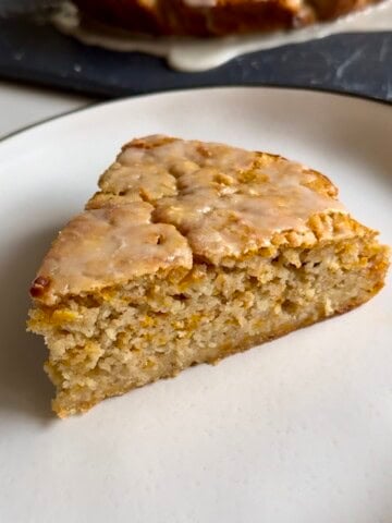 healthy oatmeal breakfast cake