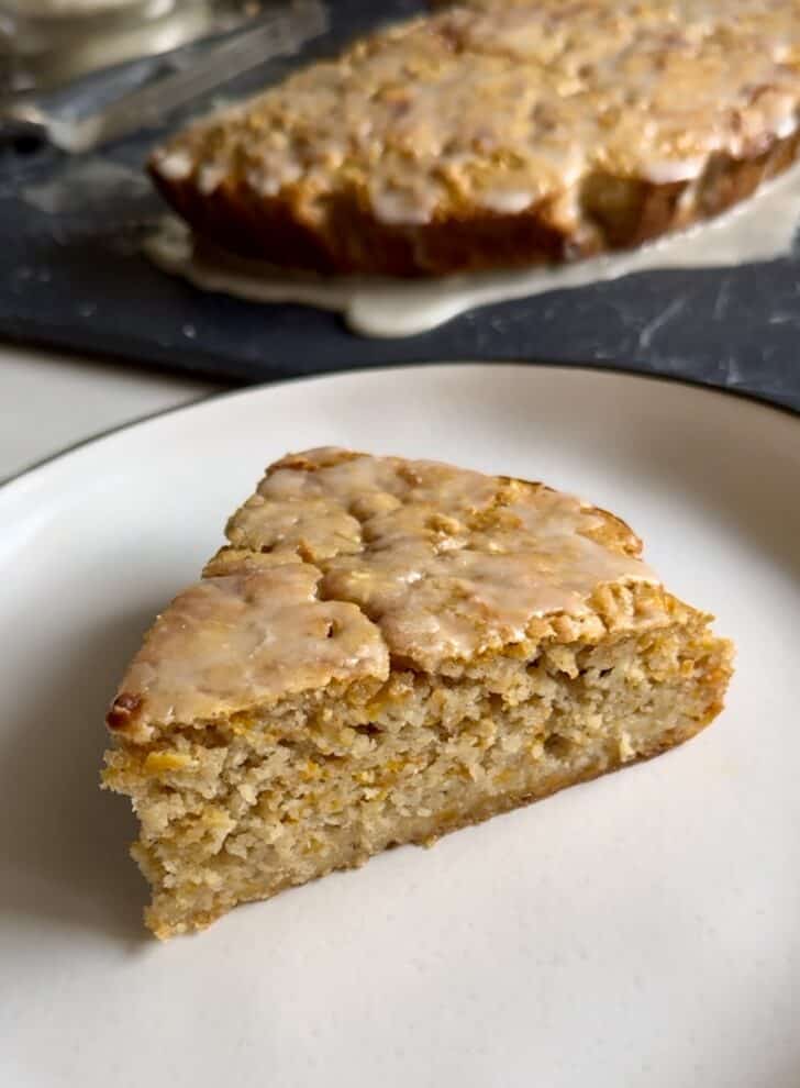 healthy oatmeal breakfast cake
