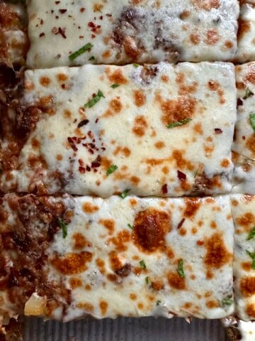 meat veggie crust pizza