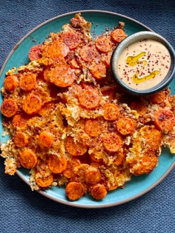 2 ingredient crispy carrot chips