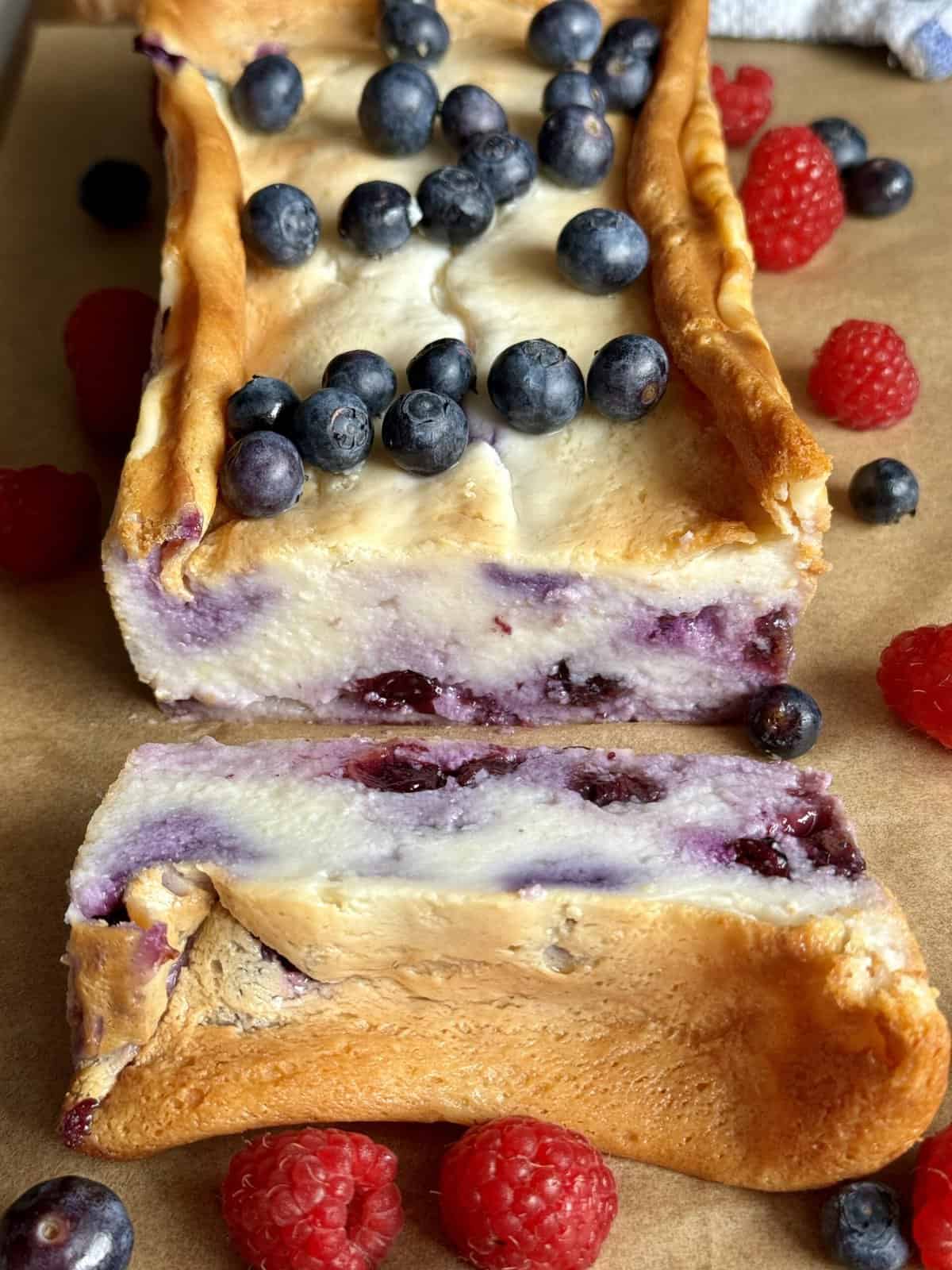 5 Ingredient Lemon Blueberry Yogurt Cake (Gluten Free) 