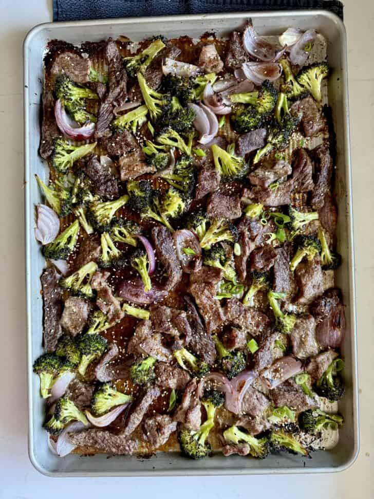 sheet pan garlic ginger beef and broccoli