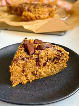 Healthier pumpkin chocolate chunk cake