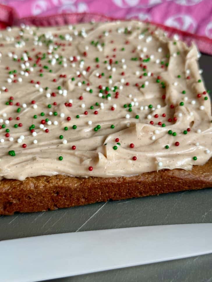 gingerbread cookie bars