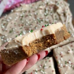 gingerbread cookie bars