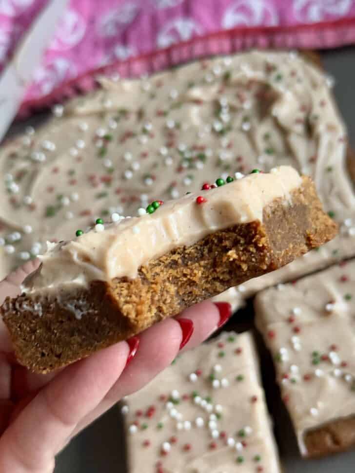 gingerbread cookie bars