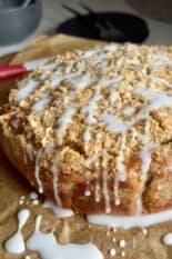 sour cream coffee cake with streusel topping