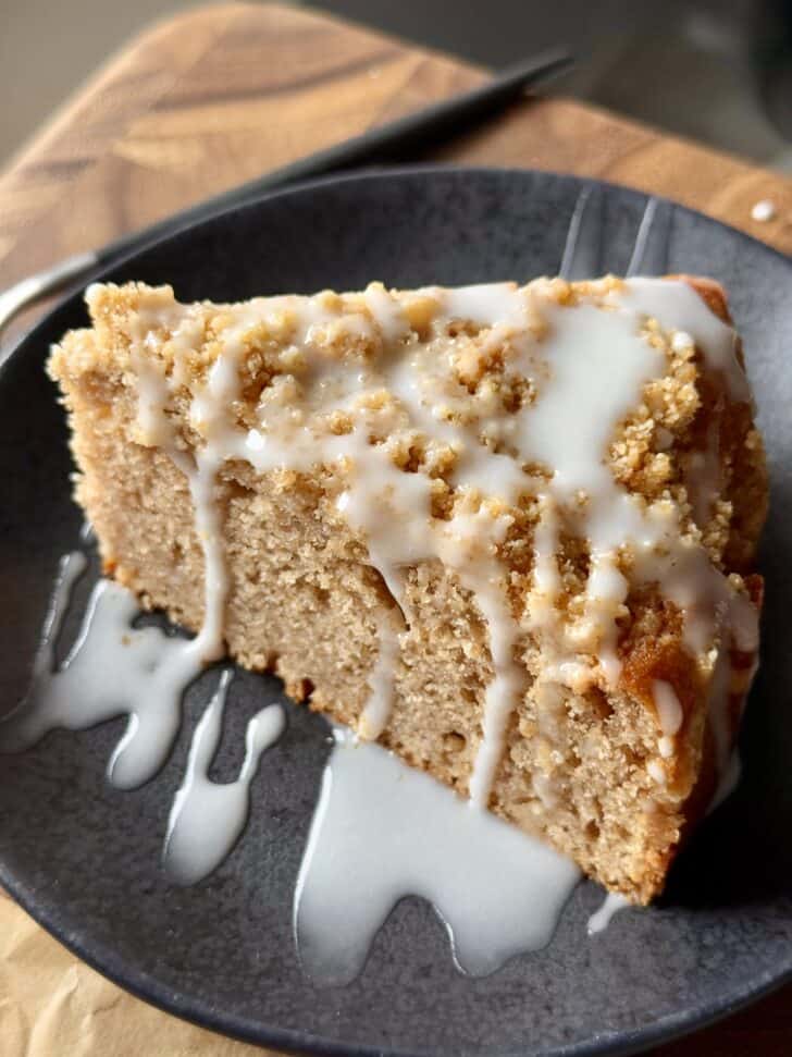 sour cream coffee cake with streusel topping