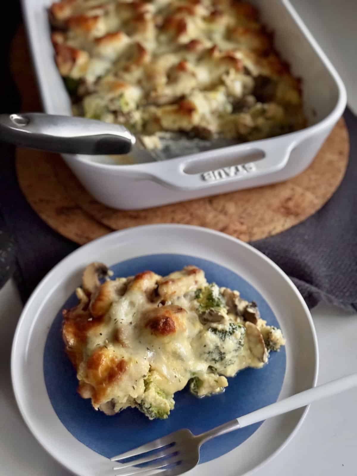 creamy chicken and broccoli bake