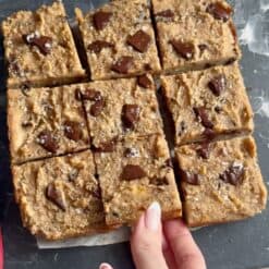 healthy 4 ingredient banana bread bars