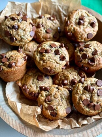 healthy zucchini chocolate chip muffins