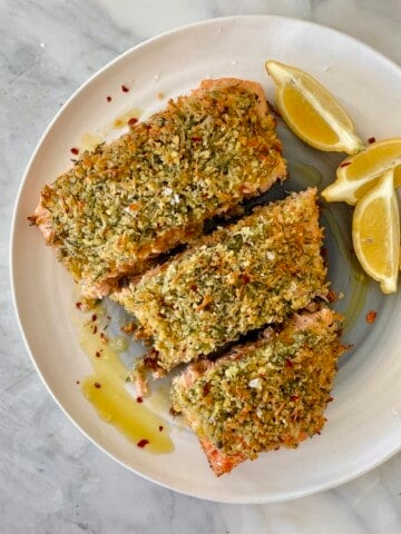 sesame-garlic crusted salmon