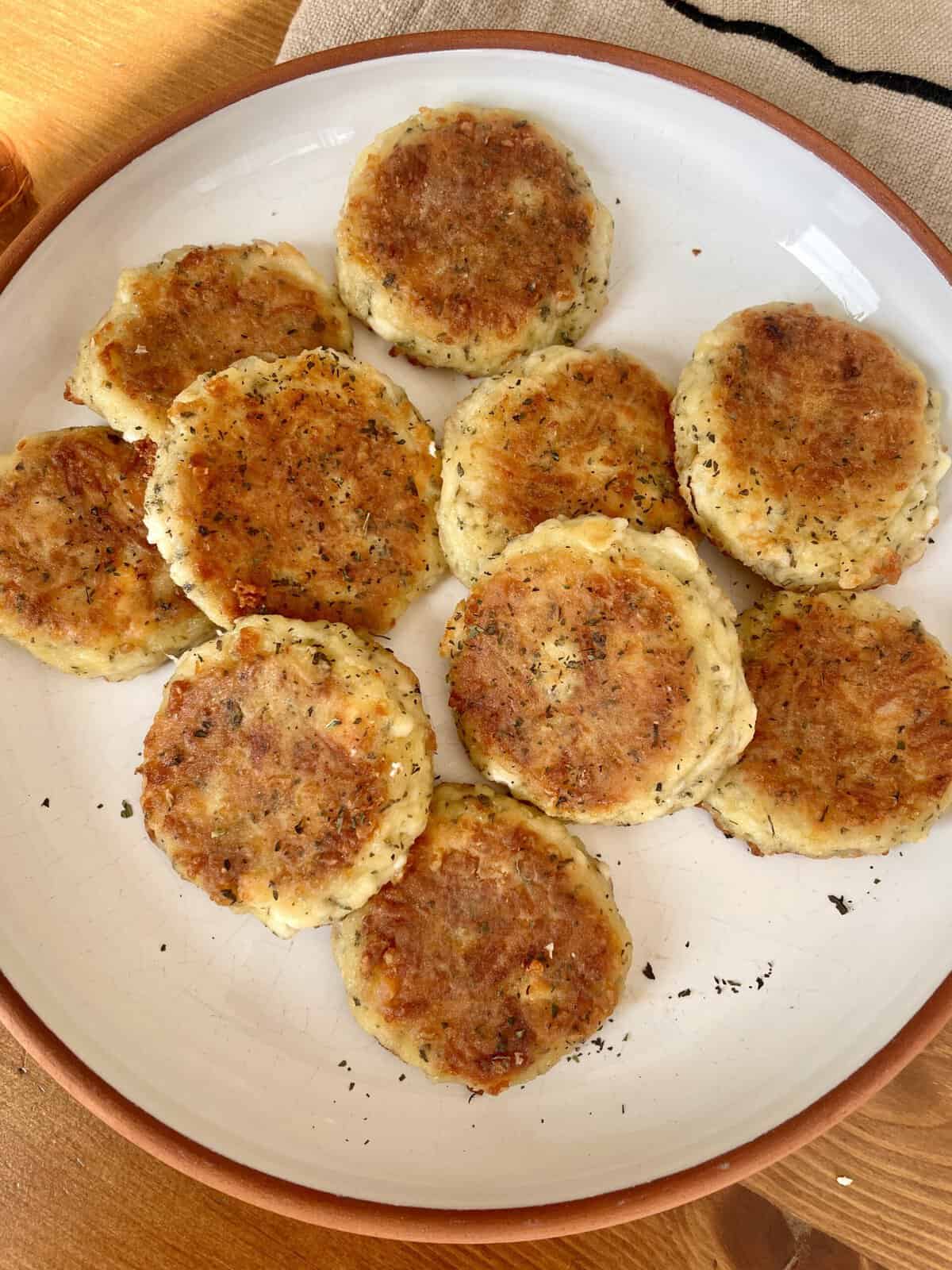 tirokroketes greek cheese croquettes
