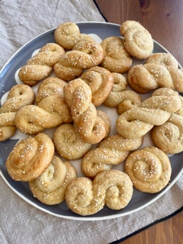 Koulouria (Greek Easter Cookies)