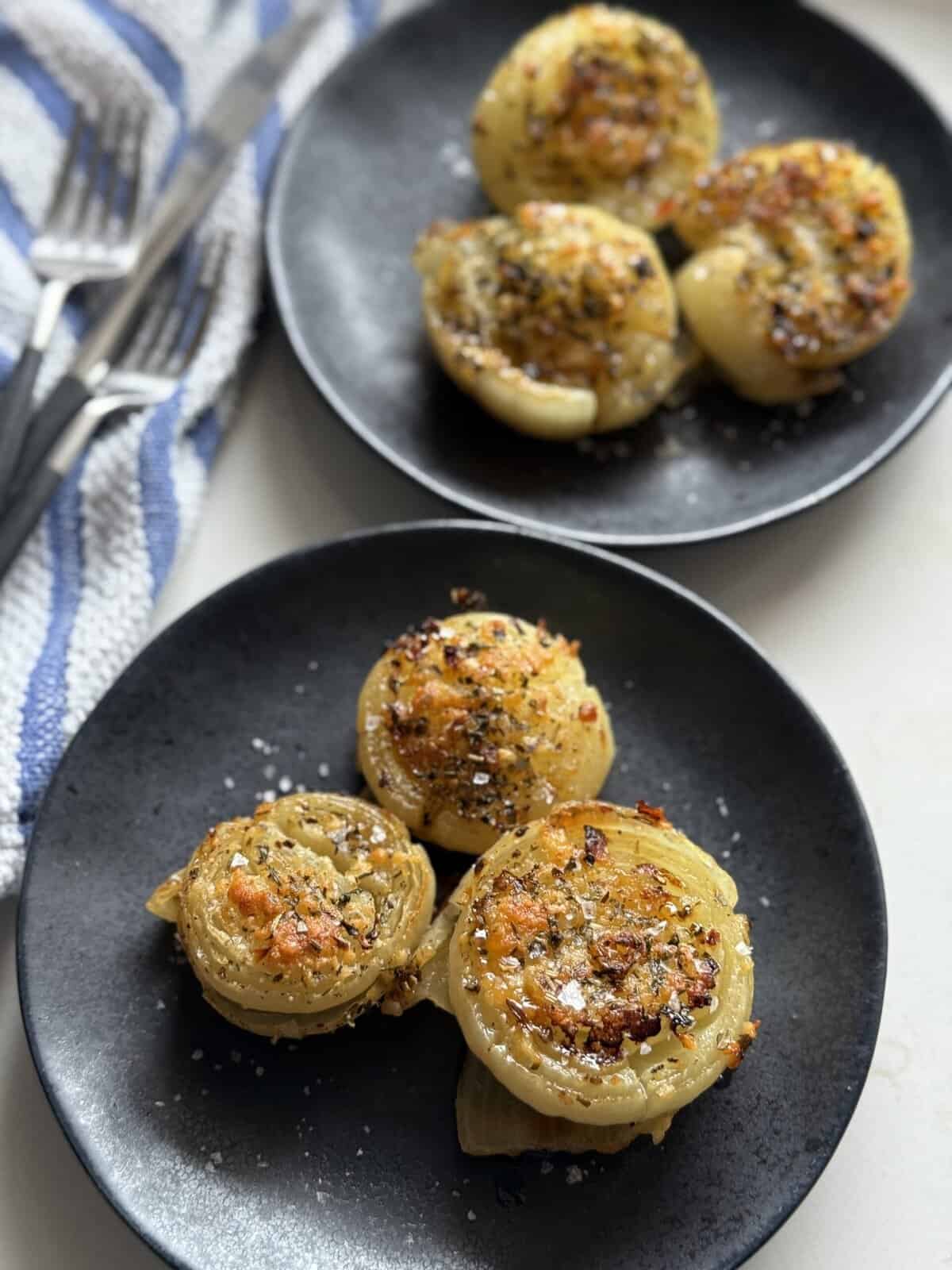 easy roasted onion cups