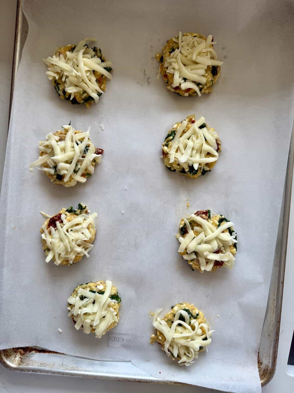 spinach + sun dried tomato egg biscuits