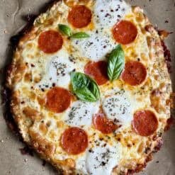 broccoli chicken crust pizza