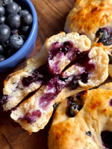 blueberry bagels