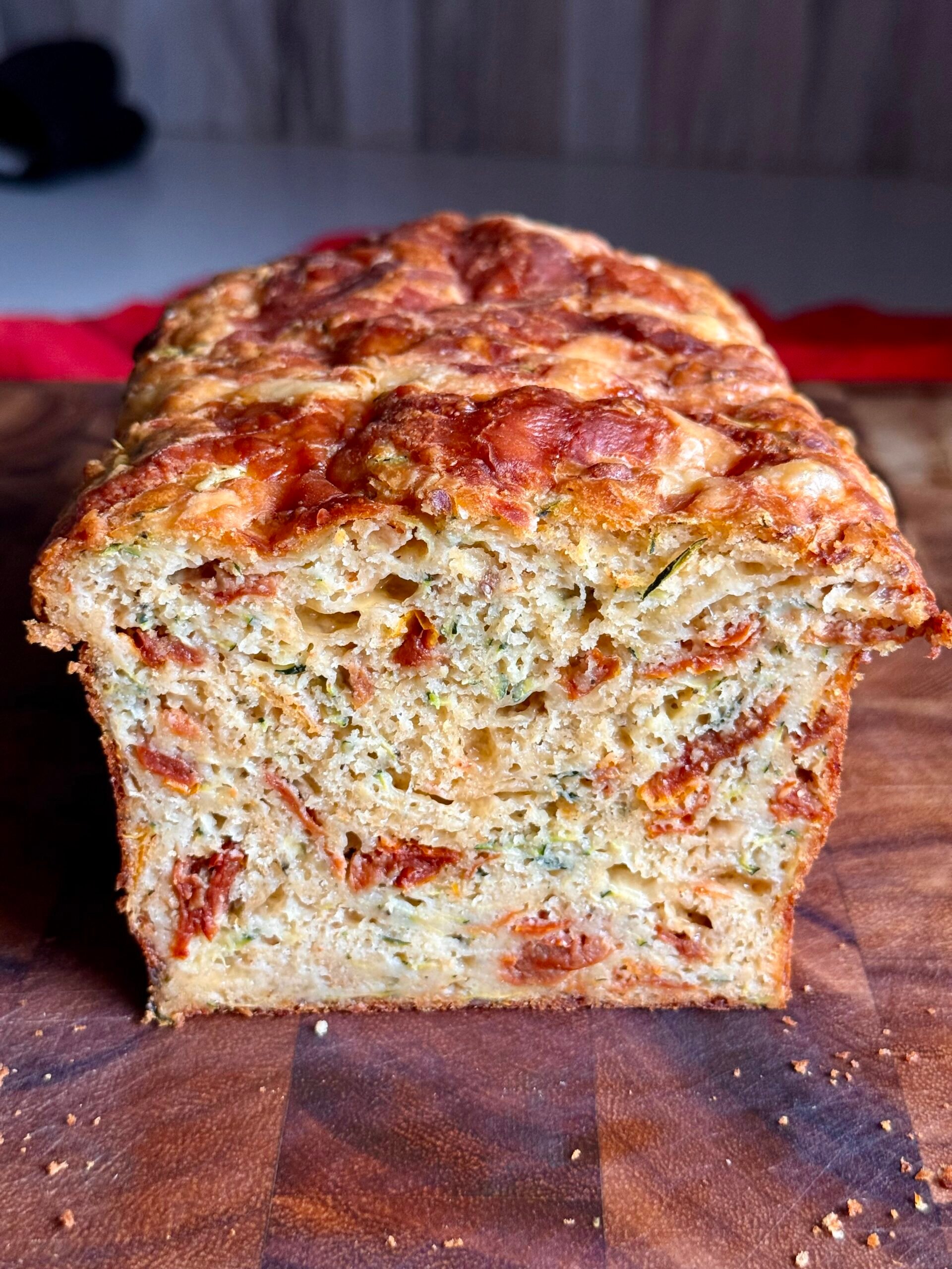 easy sun dried tomato and zucchini bread